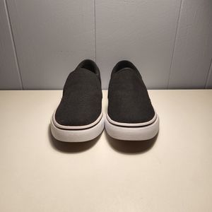 Size 8.5 Women Nike Slip-Ons